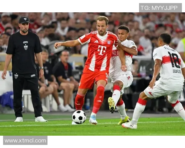 足球明星璀璨瞬间集锦高清图片展示与背后故事分享